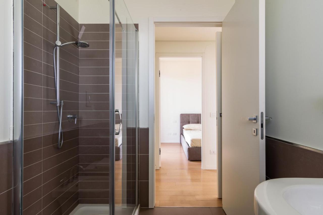 Luxury Flat With Pool Gym Parking - Unit9b * Milano