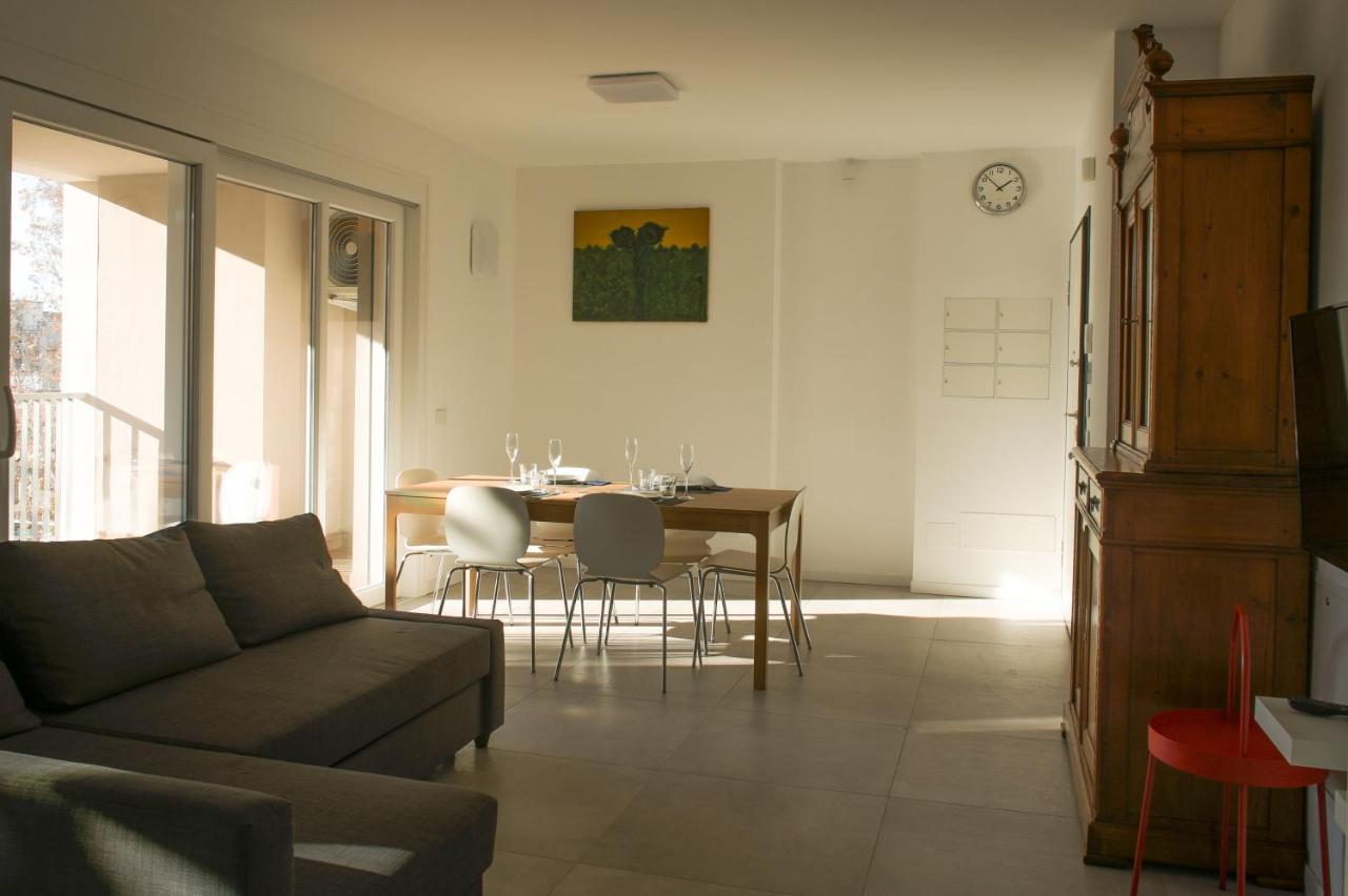 Appartement Bnbutler - Govone - Ampio E Luminoso Con Terrazza