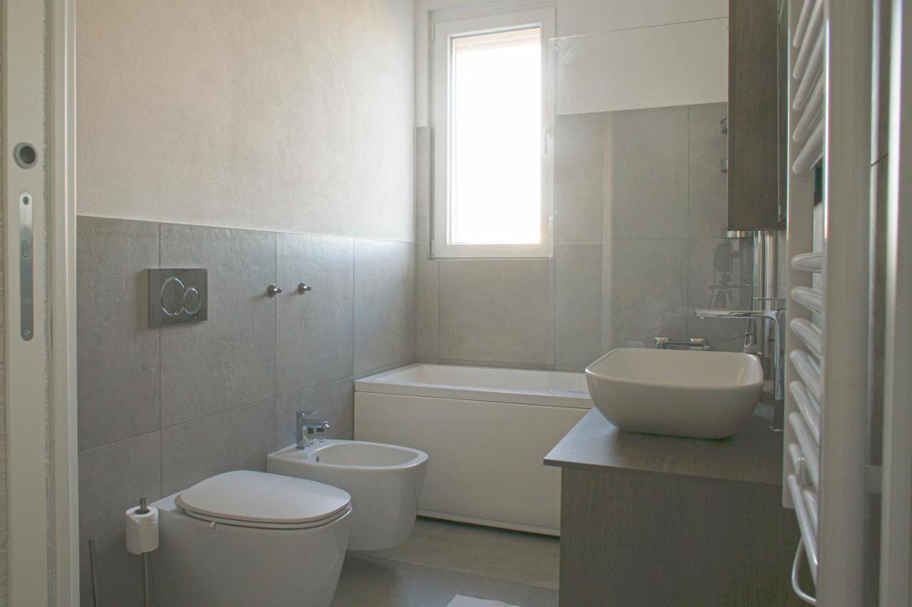 Bnbutler - Govone - Ampio E Luminoso Con Terrazza * Milaan