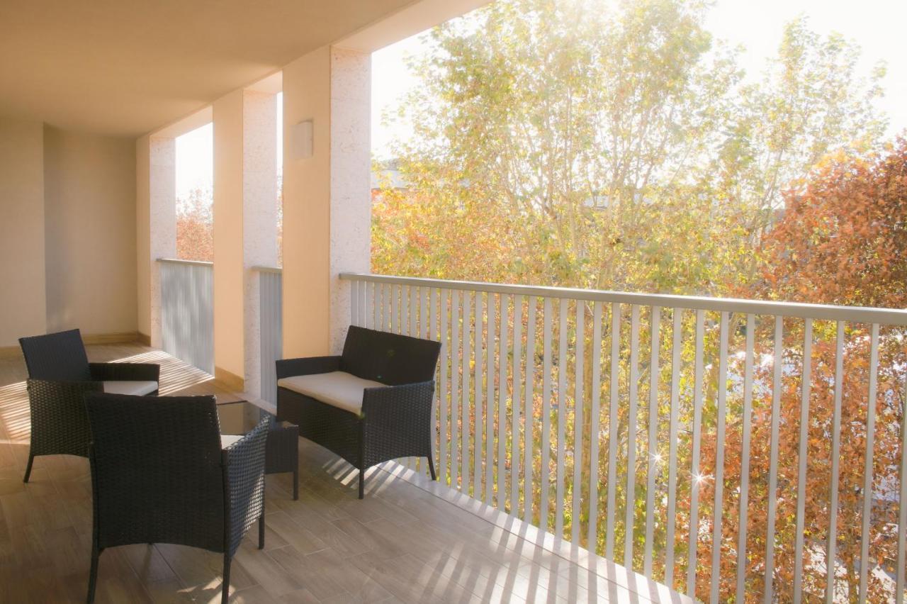 Bnbutler - Govone - Ampio E Luminoso Con Terrazza * Milaan