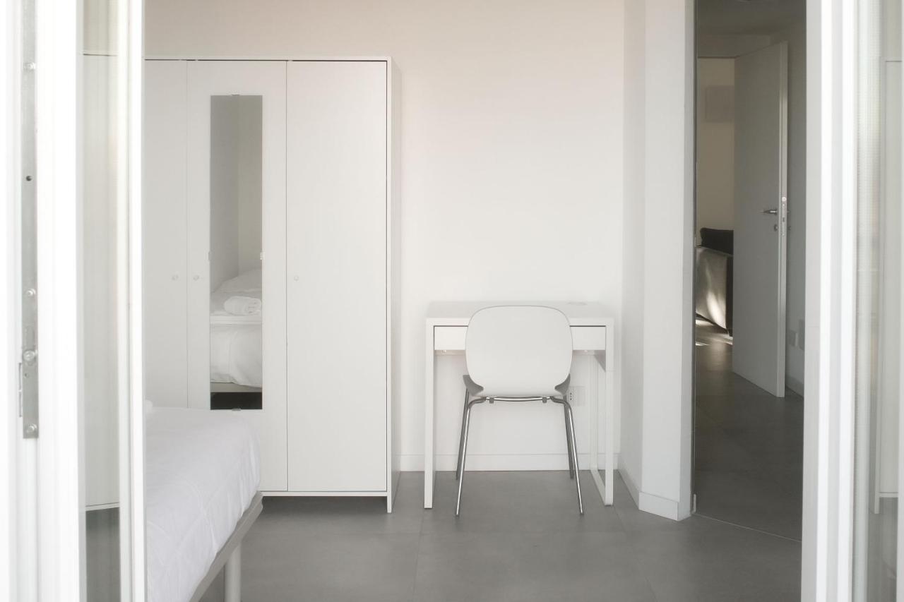 Bnbutler - Govone - Ampio E Luminoso Con Terrazza * Milaan