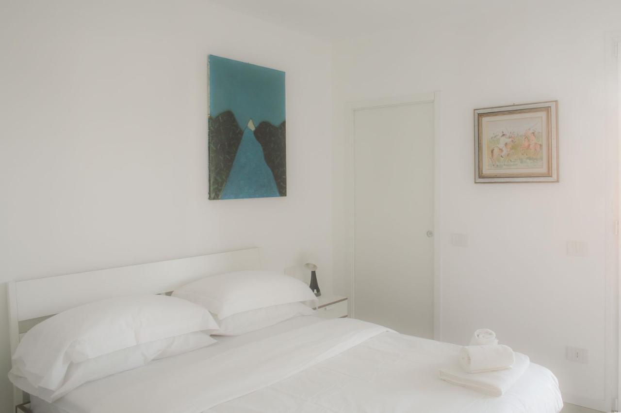 Appartement Bnbutler - Govone - Ampio E Luminoso Con Terrazza
