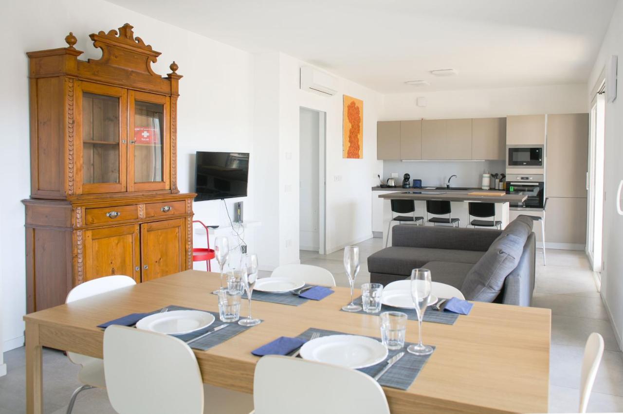 Appartement Bnbutler - Govone - Ampio E Luminoso Con Terrazza Milaan