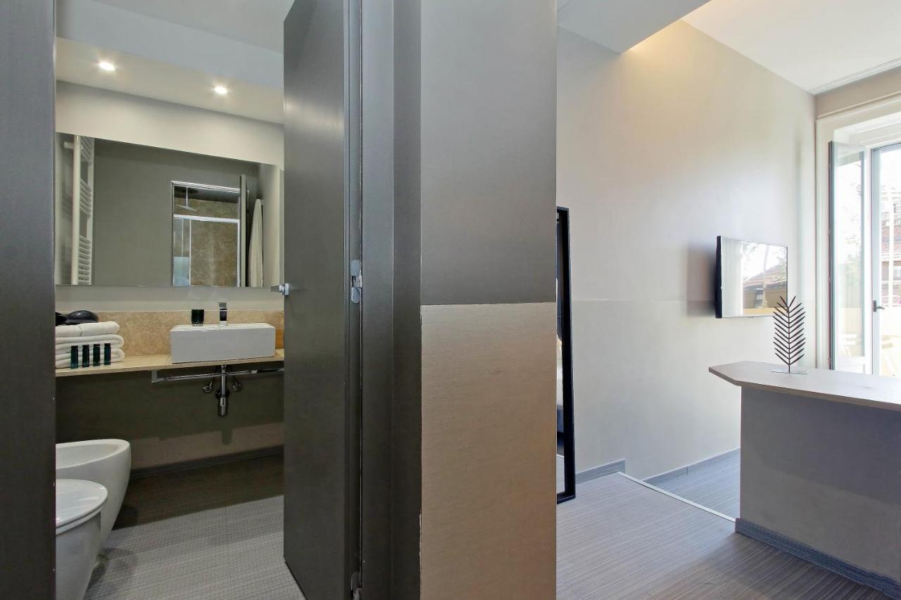 Vico Fashion District Guest house *