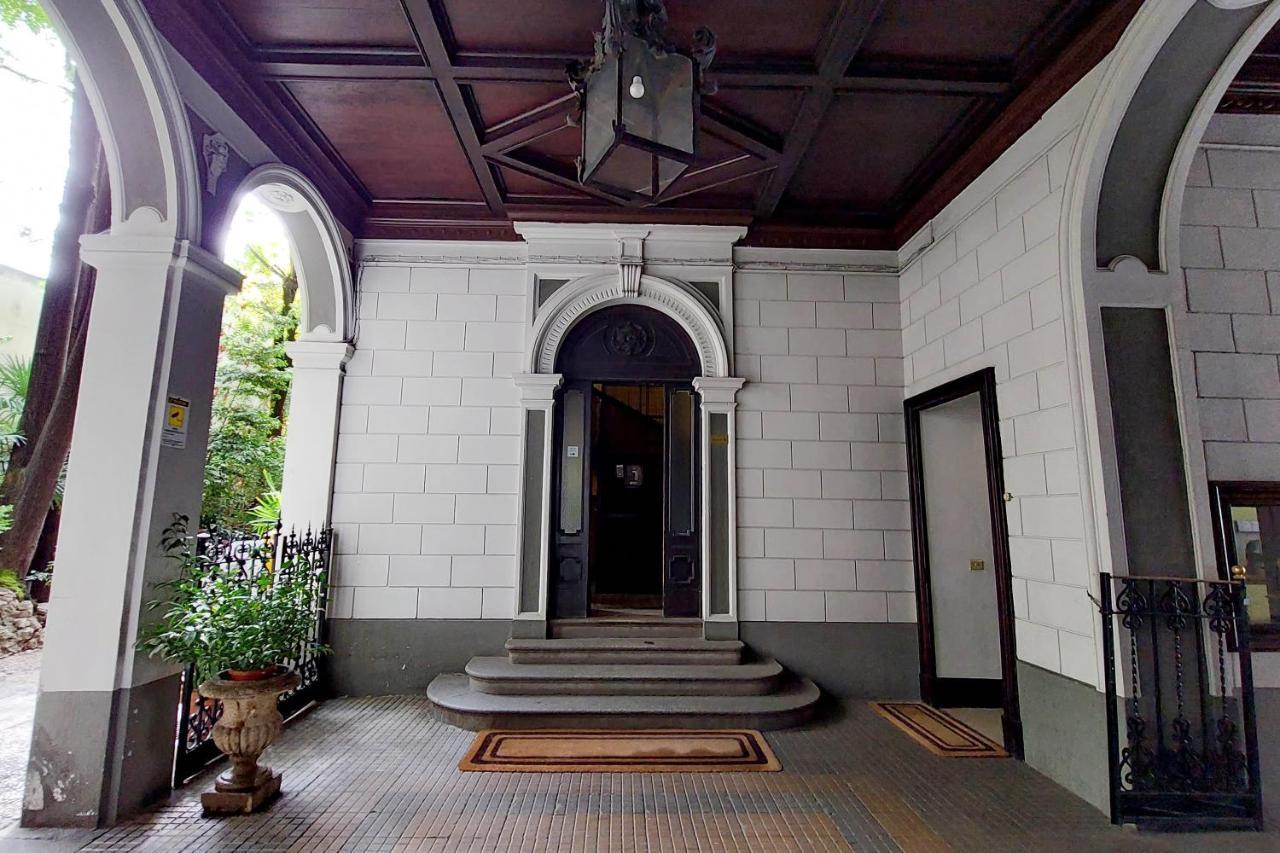 Vico Fashion District Guest house *