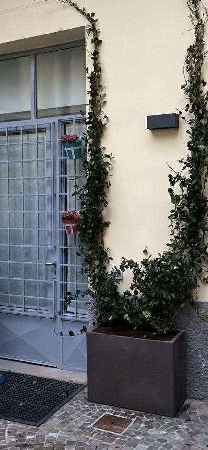 Apartment White Navigli Mailand