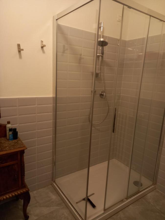 Home Suite Home - Super Attic Suite -With Free Parking - Zone Iulm & Naba & Navigli - Metro Subway Romolo Lejlighed *