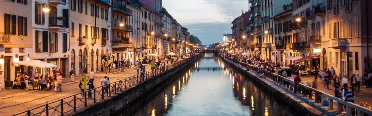 Home Suite Home - Super Attic Suite -With Free Parking - Zone Iulm & Naba & Navigli - Metro Subway Romolo *