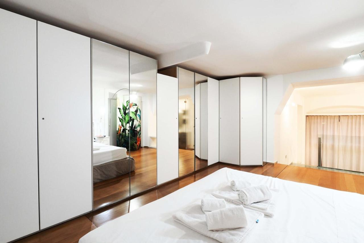 Leilighet Charming One Bedroom In Moscova Area Milano