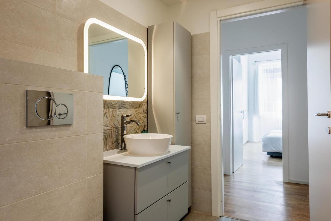 Spacious & Comfortable In Duomo By Easylife * Milano