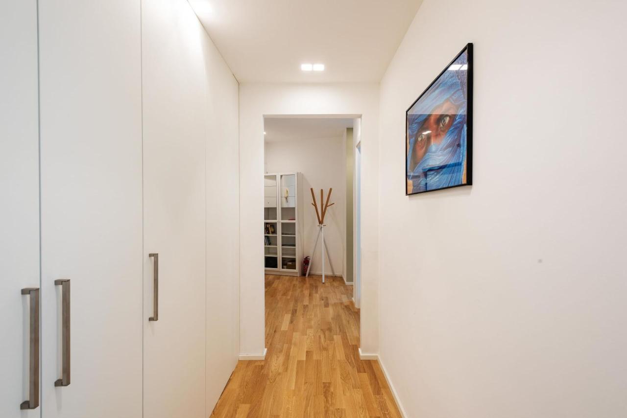 Spacious & Comfortable In Duomo By Easylife * Milano