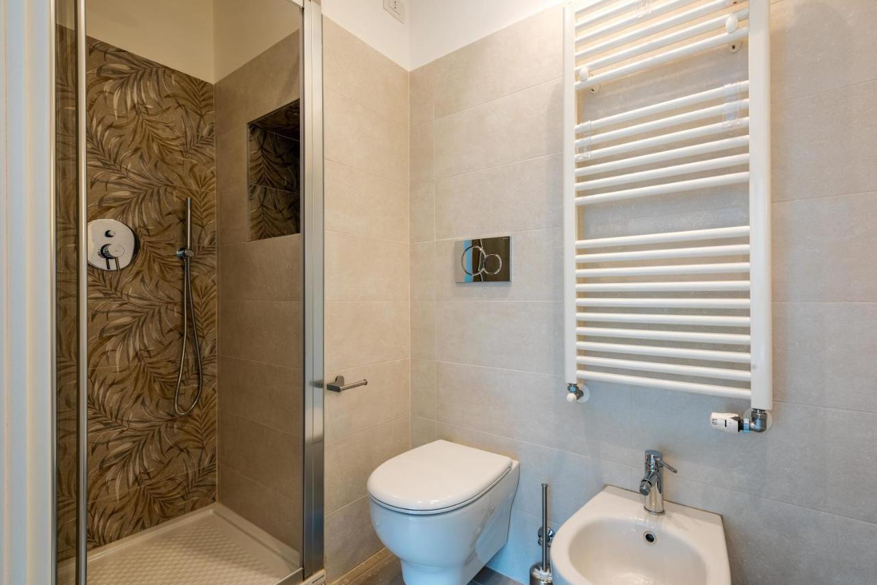 Spacious & Comfortable In Duomo By Easylife Lejlighed Milano