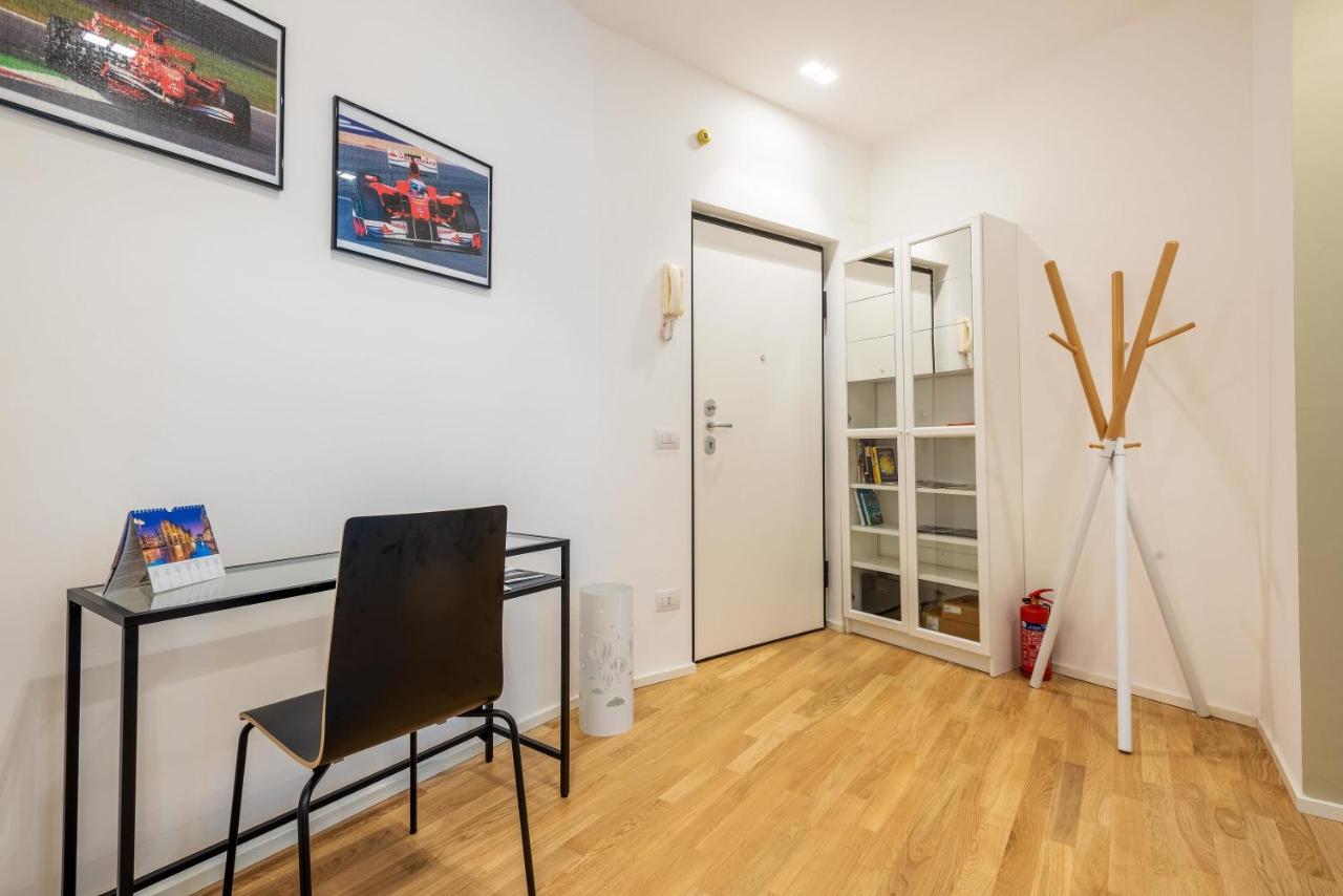 Spacious & Comfortable In Duomo By Easylife Lejlighed