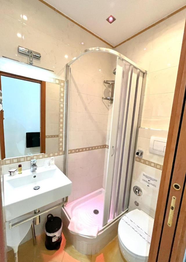 Fiorella Hotel Mailand