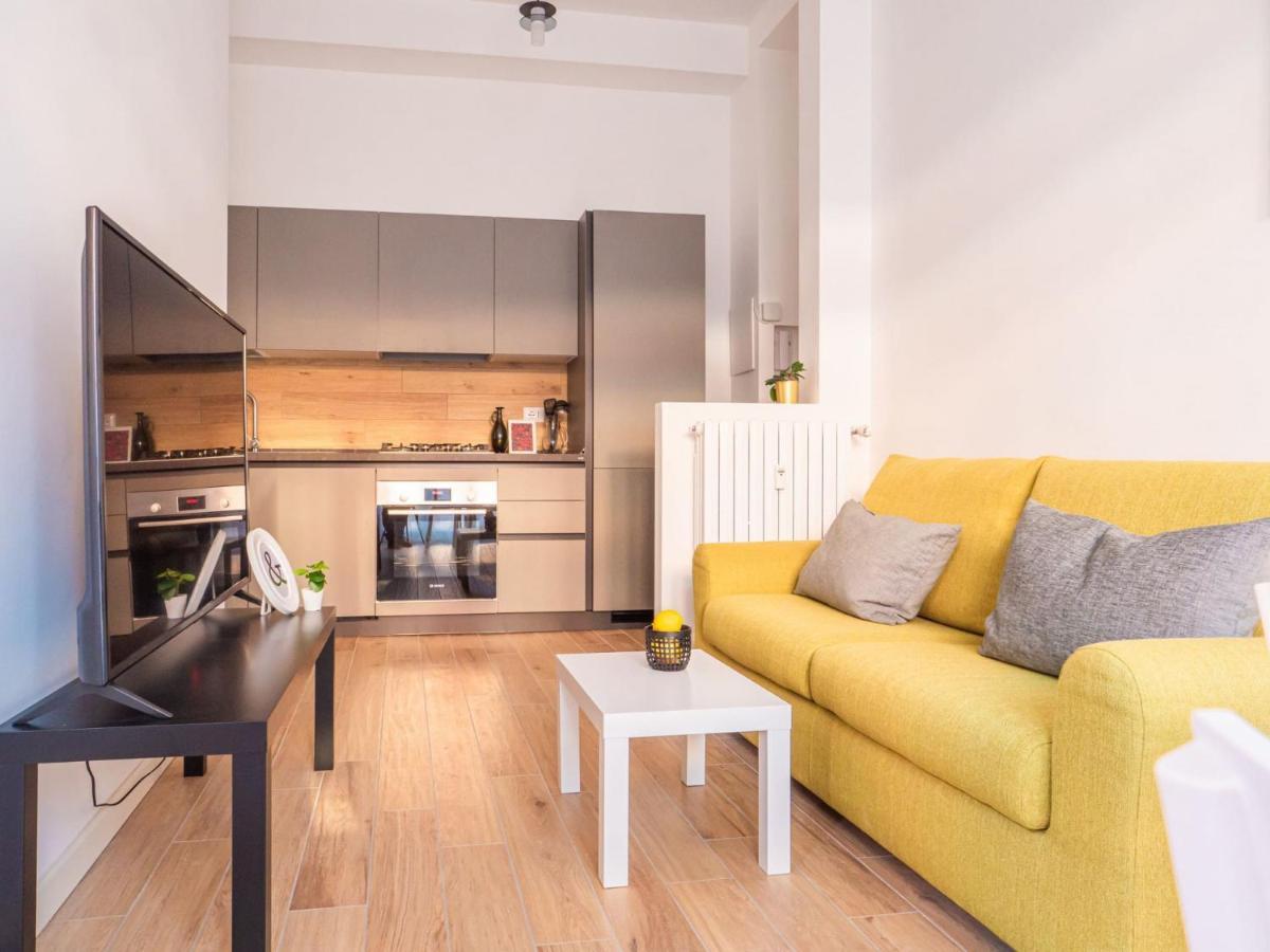 The Rent - Close To Porta Romana Apartment Milan