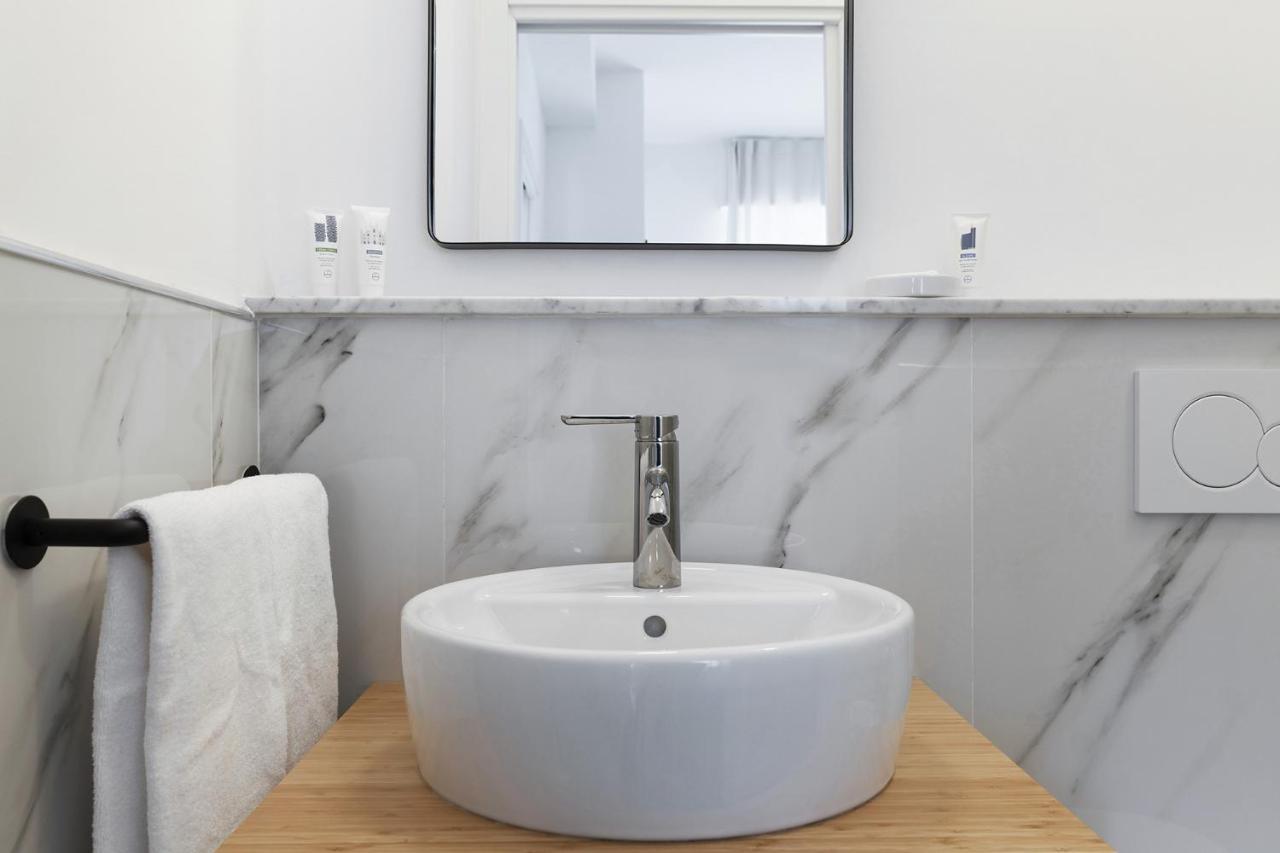 Contempora - Casale 3 * Milan