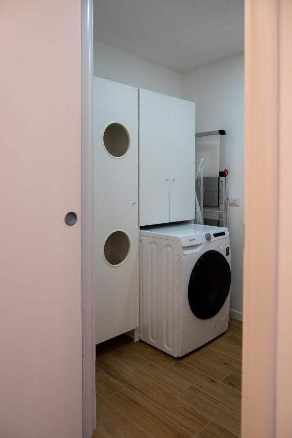 L Arche Comfort & Relax Brown Di Via Varesina Apartment Milan