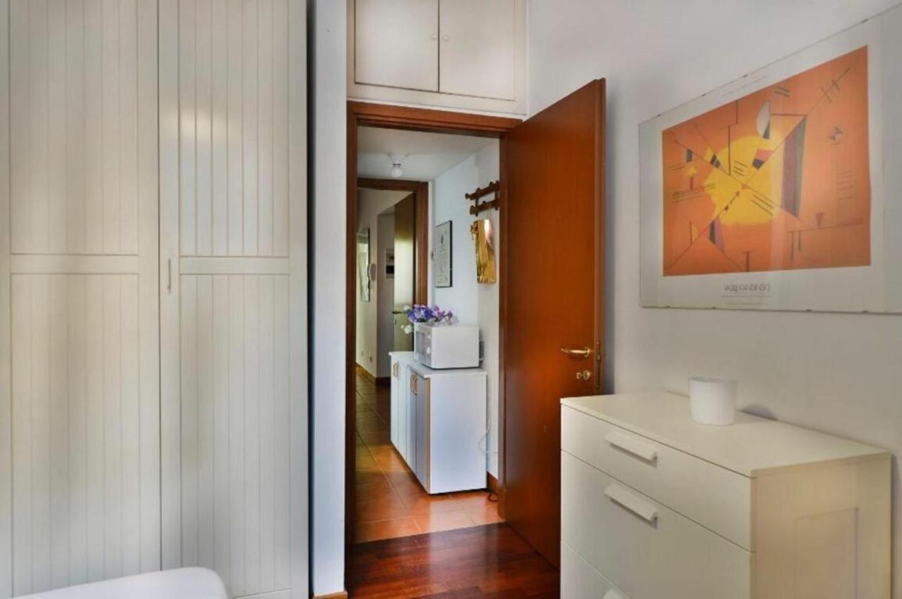 By Halldis Appartamento Milano