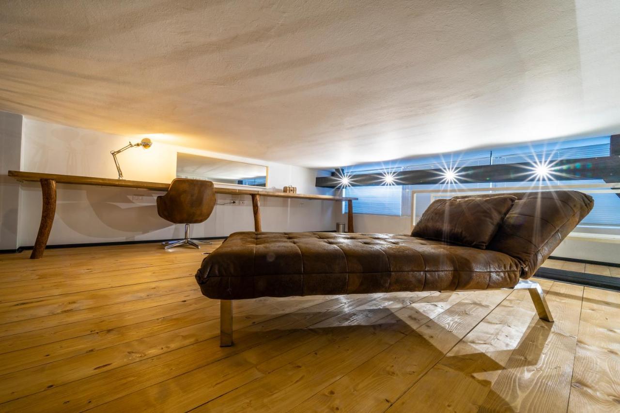 Perego Industrial Design Loft - Cenisio, Sempione Mm5 Appartement *