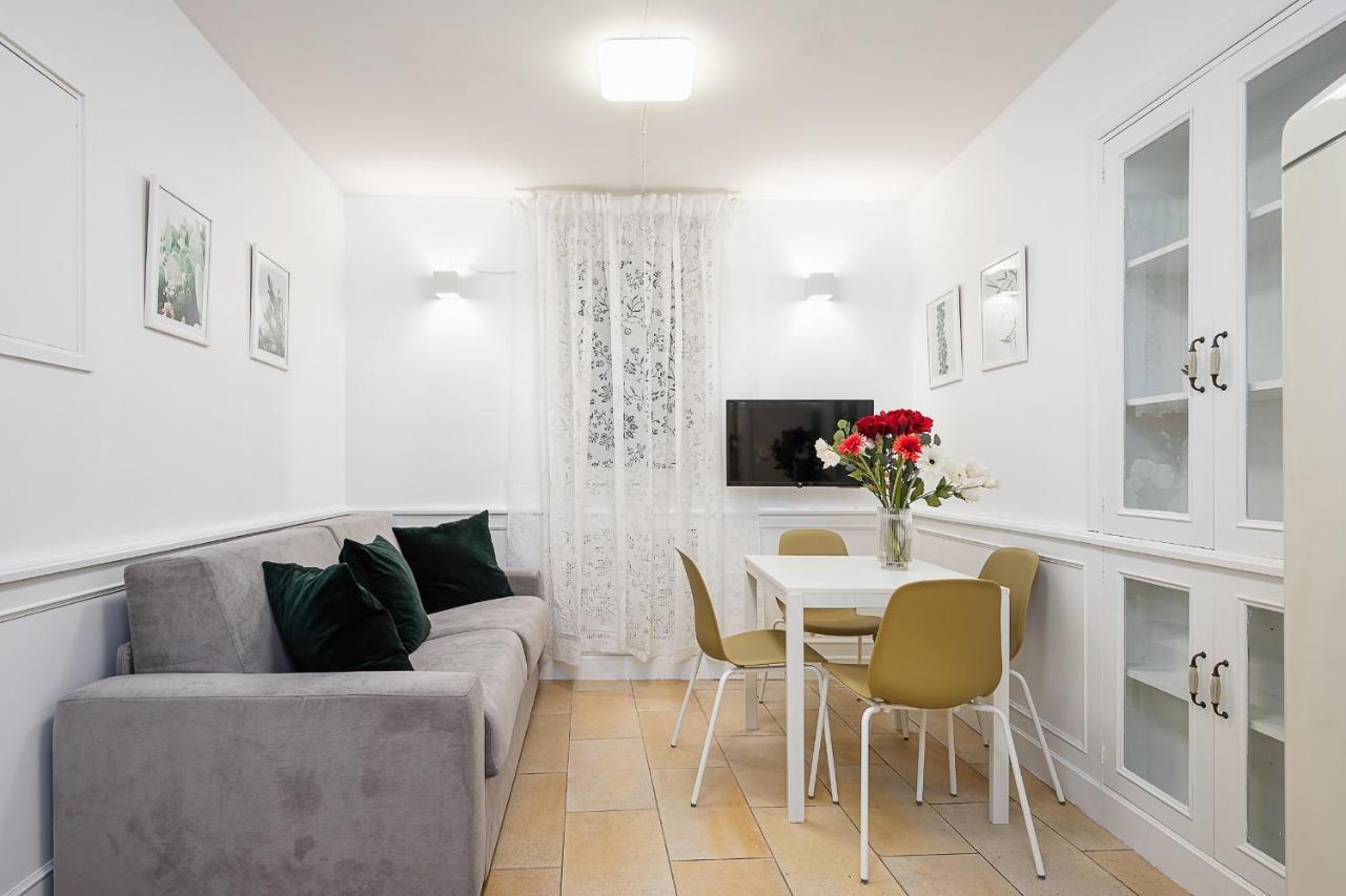 Hemeras Boutique Homes - Design Flat In The City Center * Milaan