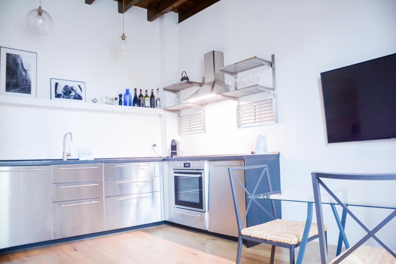 Montenero Flat - Elegant, Modern & Comfortable Appartamento
