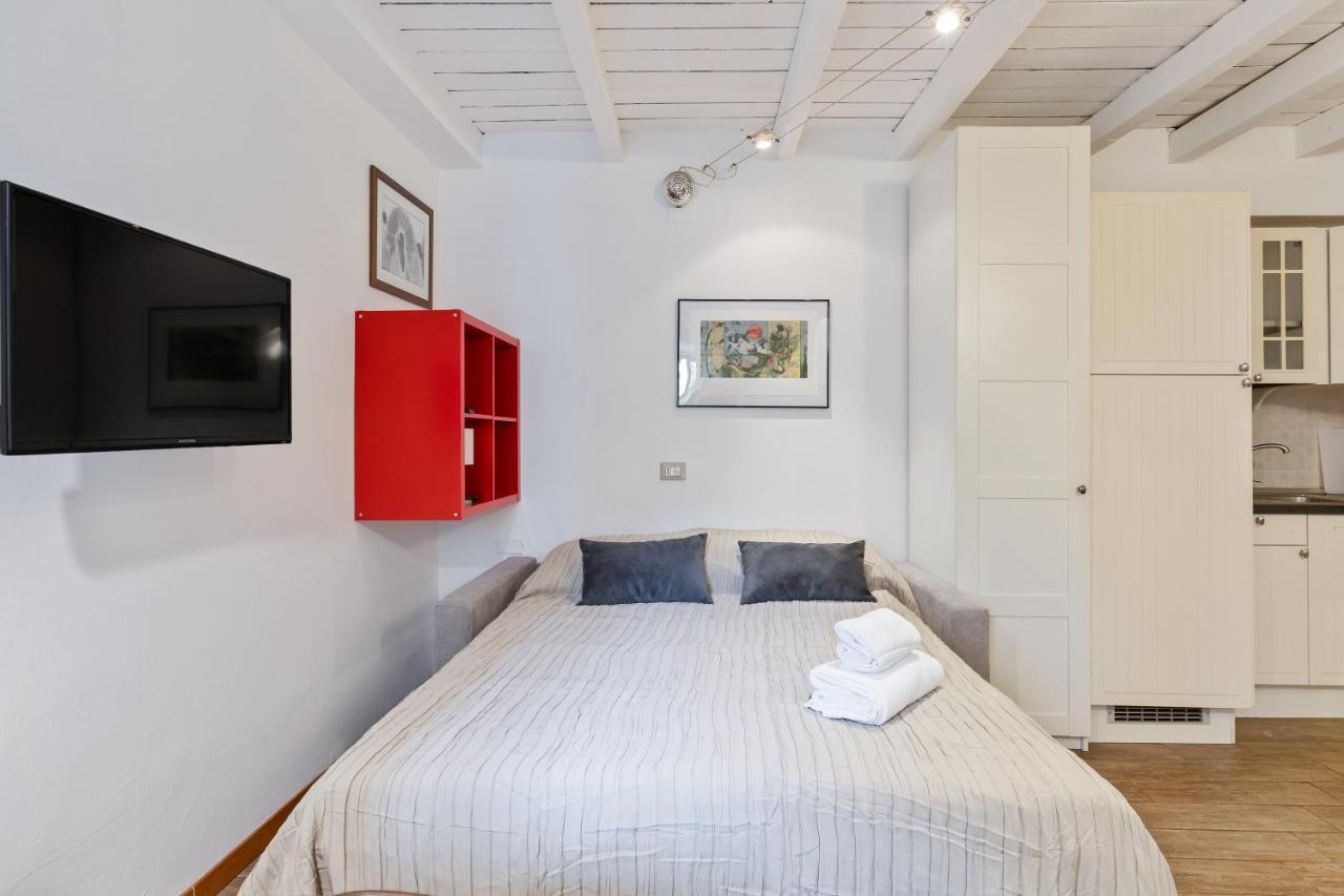 Joivy Beautiful For 2 Near Sempione Park Milano