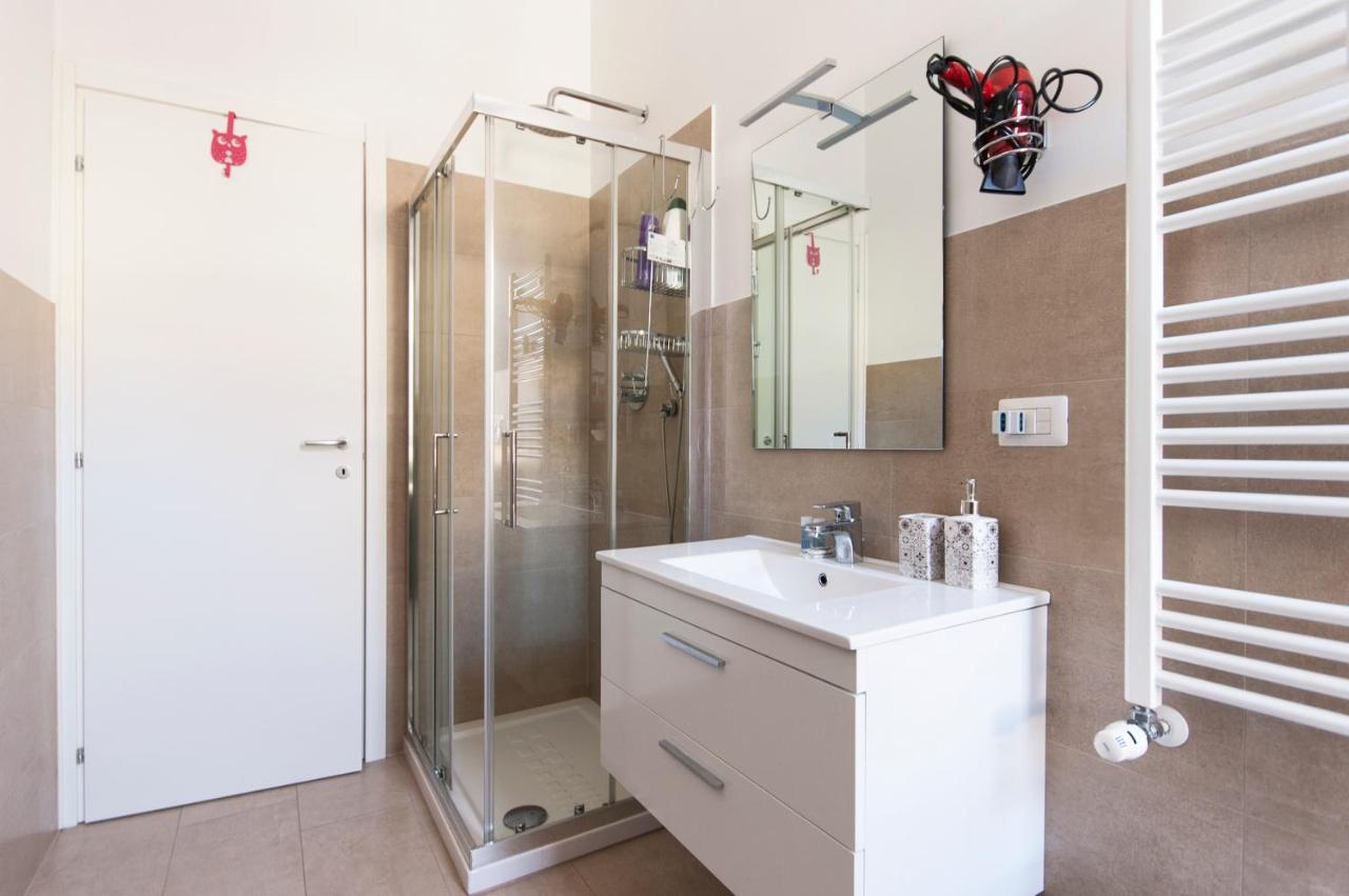 Youhosty - Algardi 5