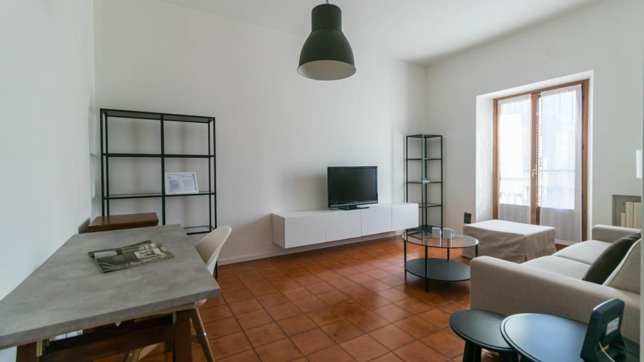 Italianway - Ausonio 6 Milan