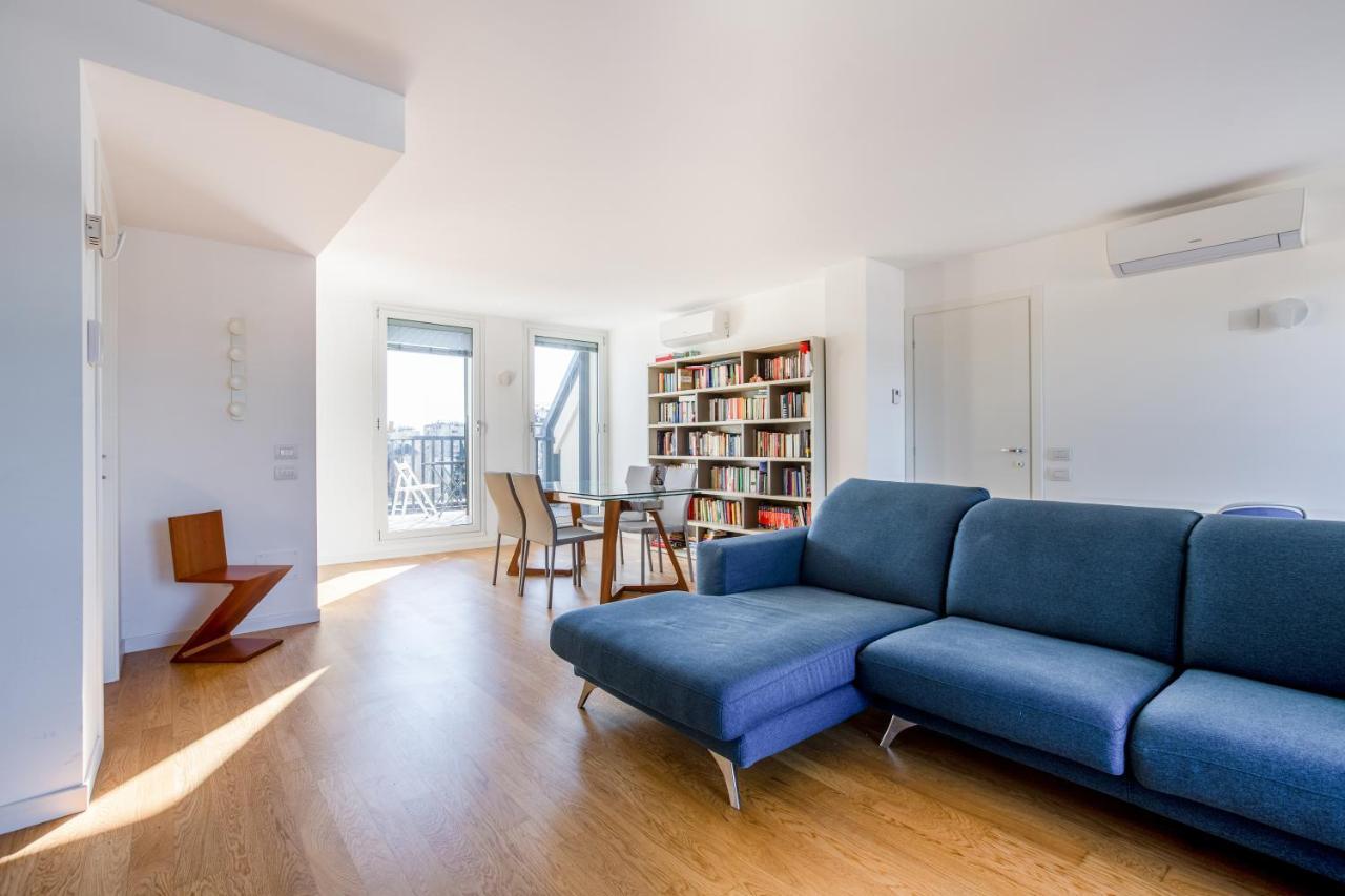 Modern With Terrace, Wifi & Ac Lejlighed *