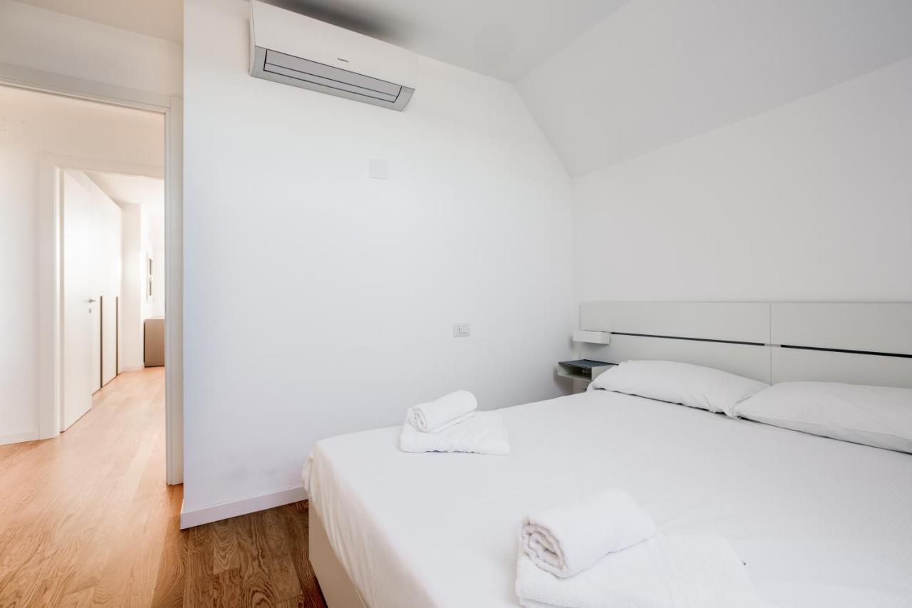 Modern With Terrace, Wifi & Ac Lejlighed *