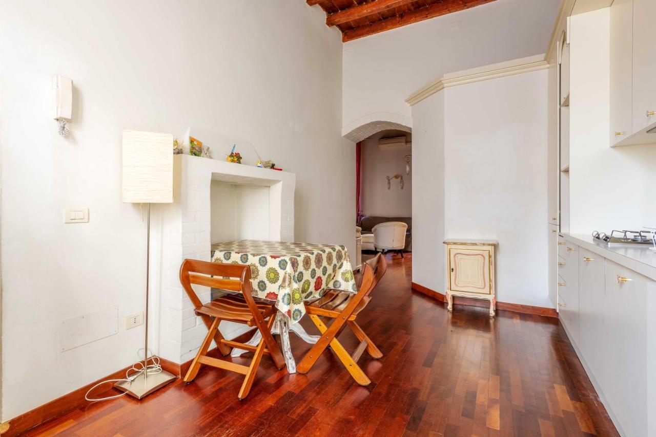 Cozy And Fancy Studio On The Navigli By Easylife Apartment Milan