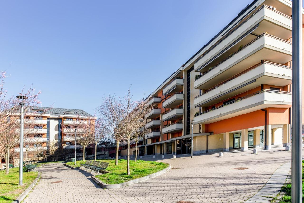 Lejlighed Modern With Terrace, Wifi & Ac