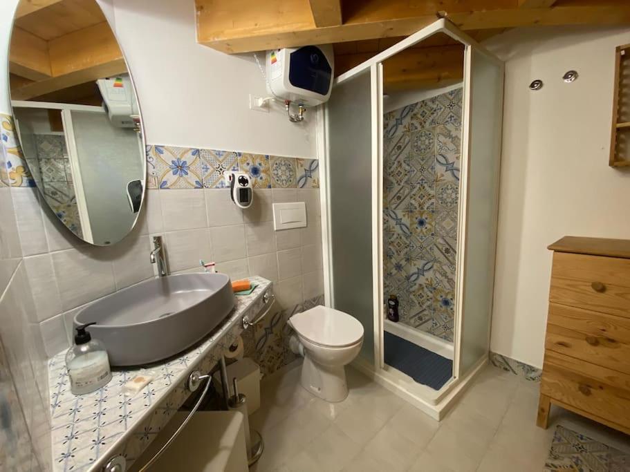 Open Space City Center Con Terrazzo E Due Bagni Milano