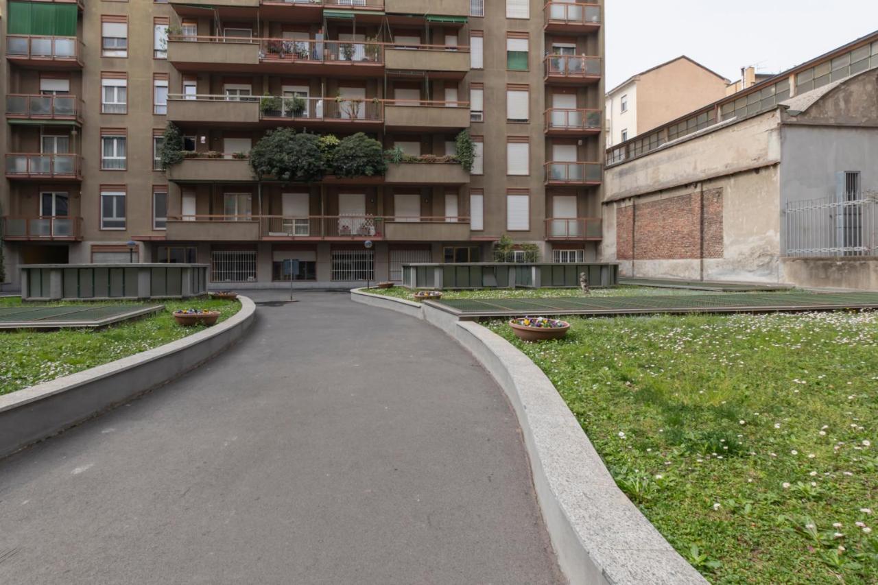 Joivy Modern 2bed Flat With Balcony, 250m From M5 Foppa And M2 Sant'agostino