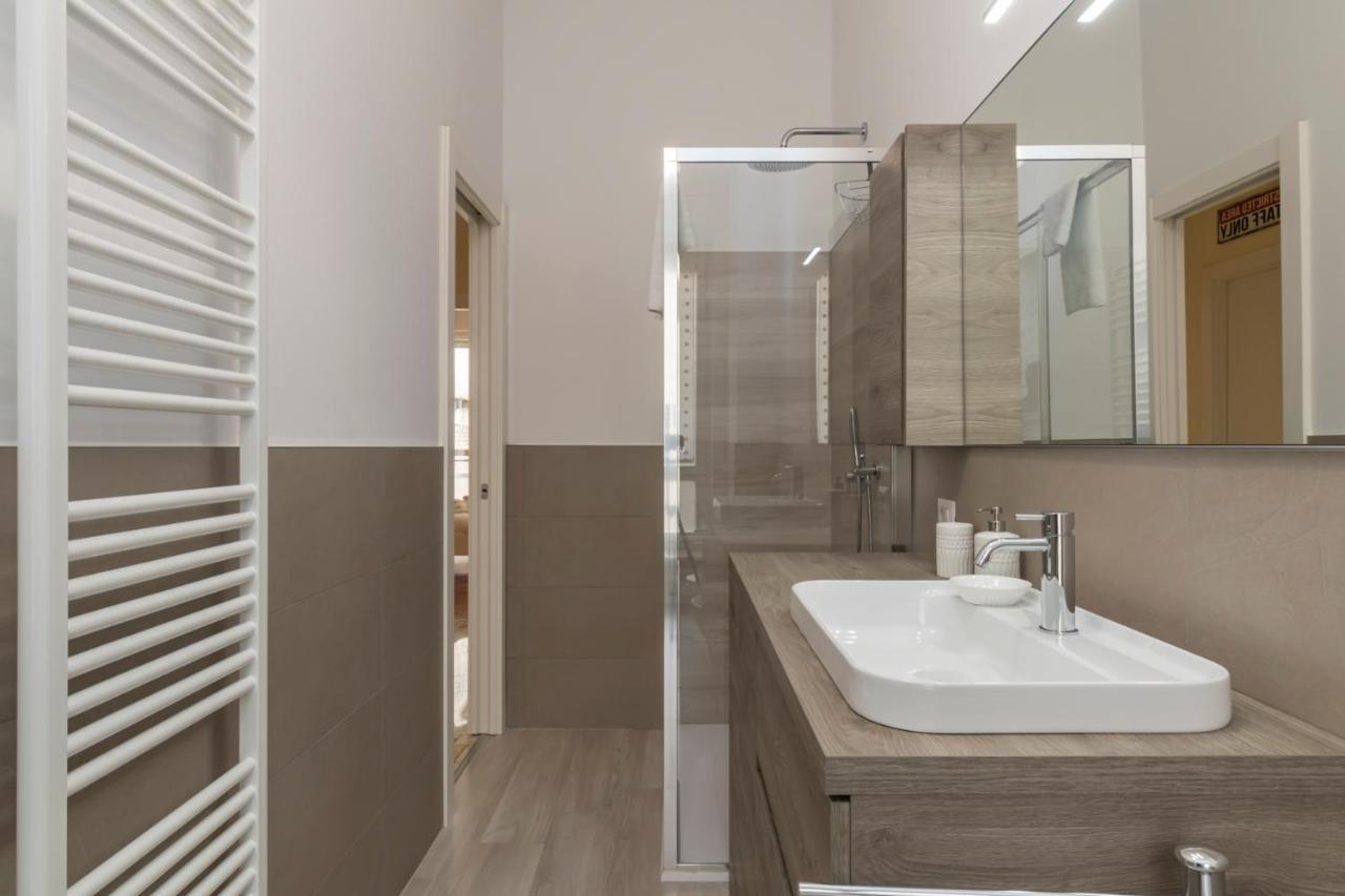 Joivy Modern 2bed Flat With Balcony, 250m From M5 Foppa And M2 Sant'agostino *
