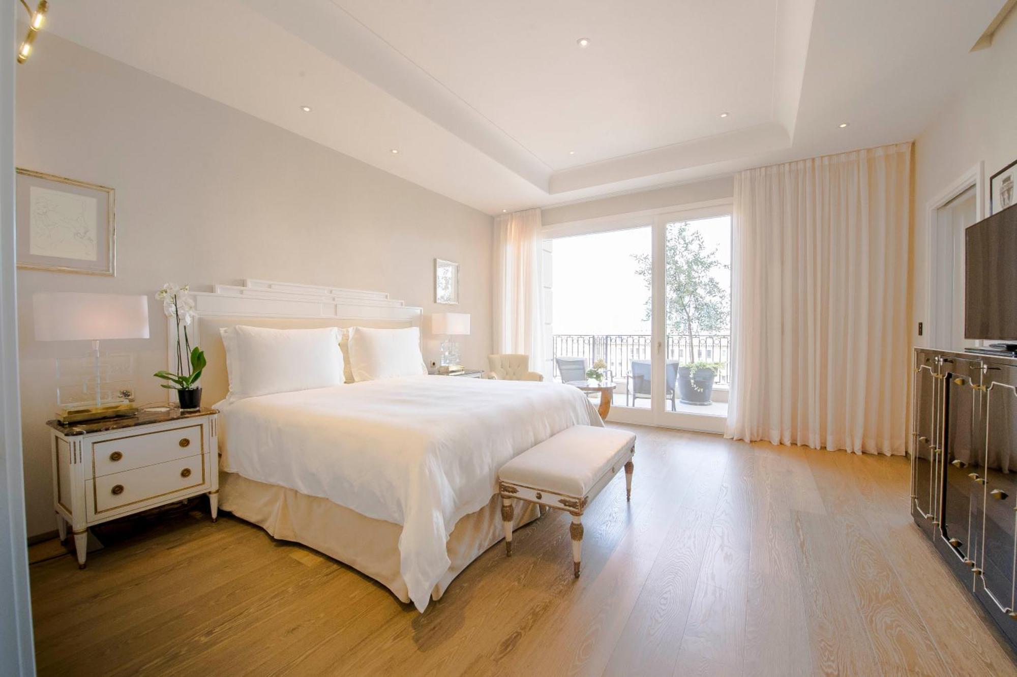 Hotell Palazzo Parigi & Grand - Lhw