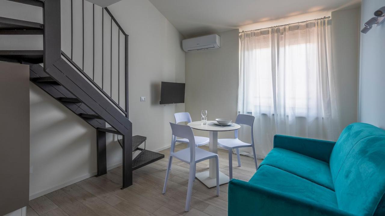 Italianway Apartment *