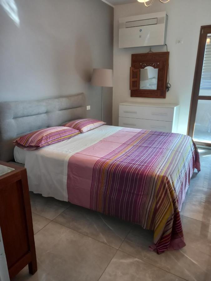 Lejlighed Home Suite Home - Super Attic Suite -With Free Parking - Zone Iulm & Naba & Navigli - Metro Subway Romolo