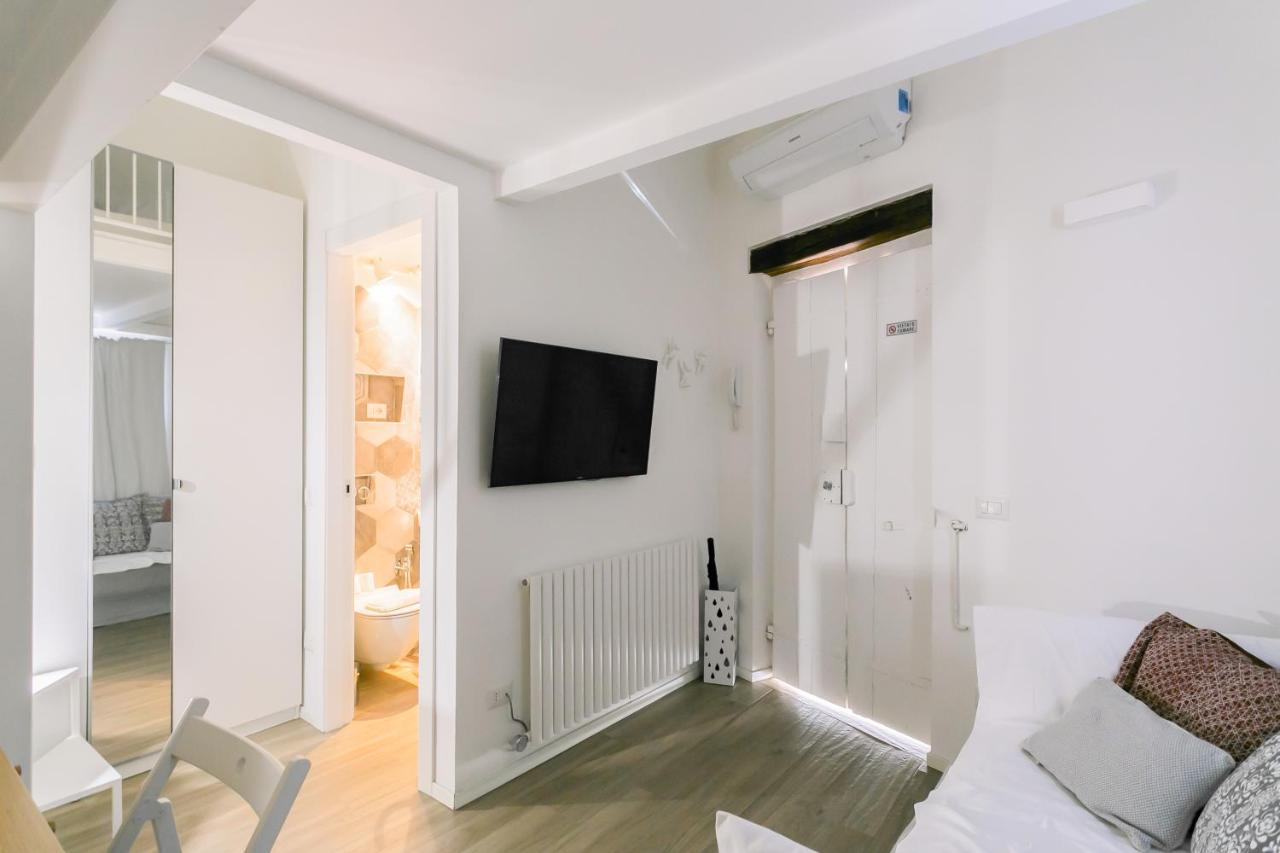 Apartment Vigevano Navigli Milan