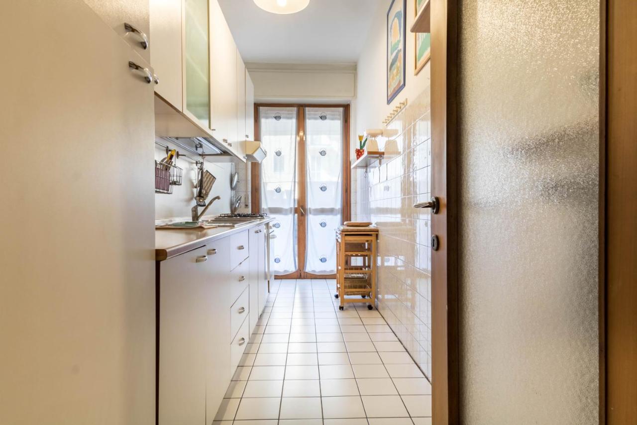 Altido Quiet Apt For 4 With Terrace Near Train Station Apartment Mailand