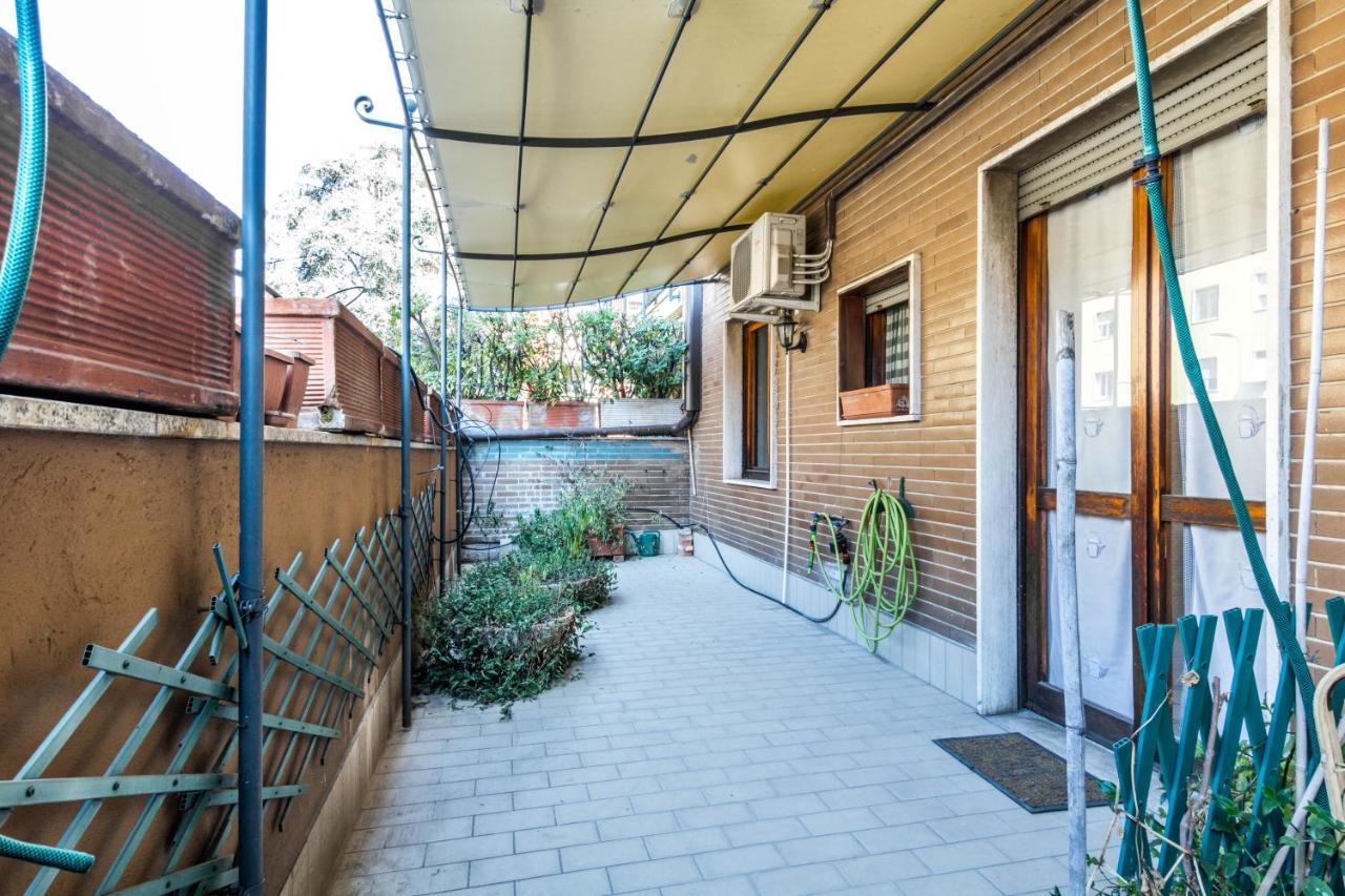 Altido Quiet Apt For 4 With Terrace Near Train Station * Mailand