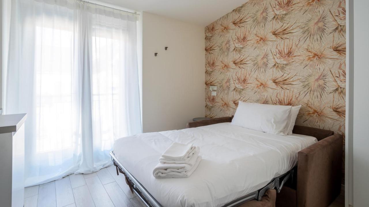 Italianway Apartment *
