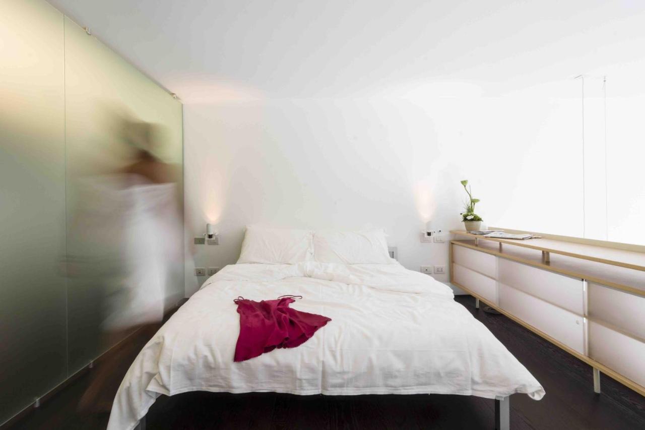 Contempora - Bertani 10 Milano