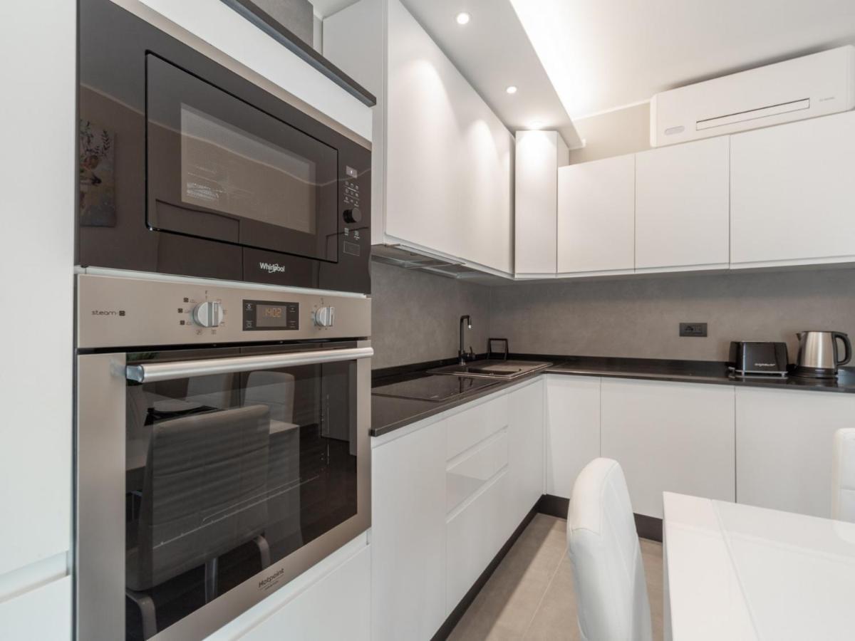 The Rent - Spacious In Paolo Sarpi Appartamento Milano