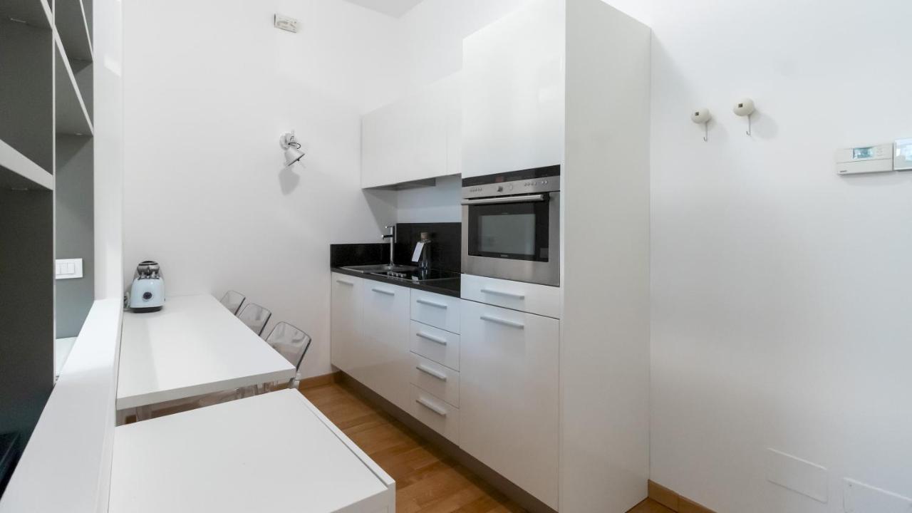 Italianway - Sarpi 10 A * Milano