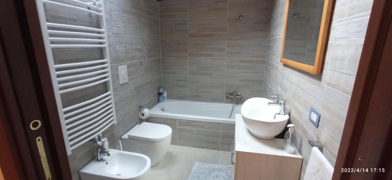Un Angolo A Milano... Appartement Milaan