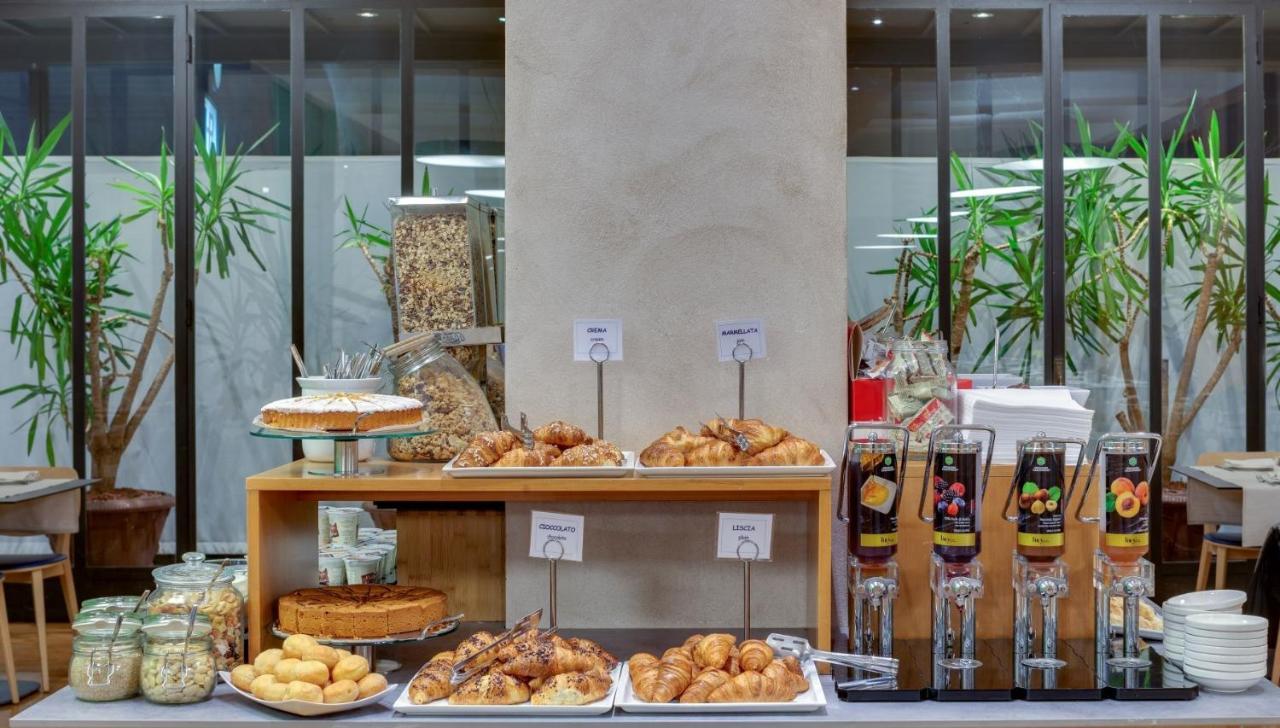 Hotel Raffaello Milan