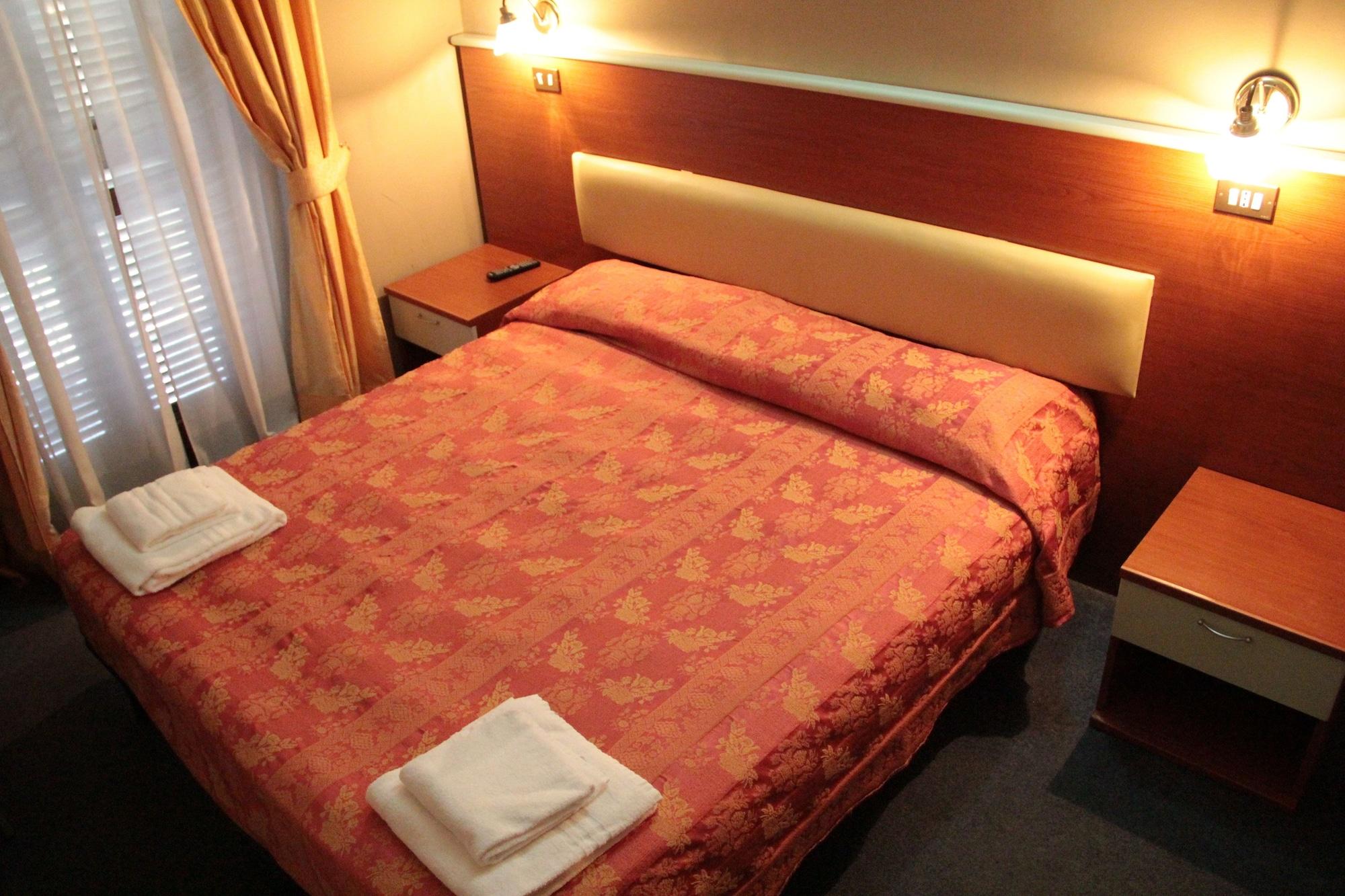 Hotel Dateo 2*