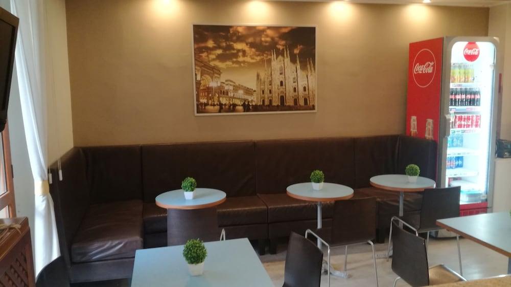 Dateo Hotel 2*