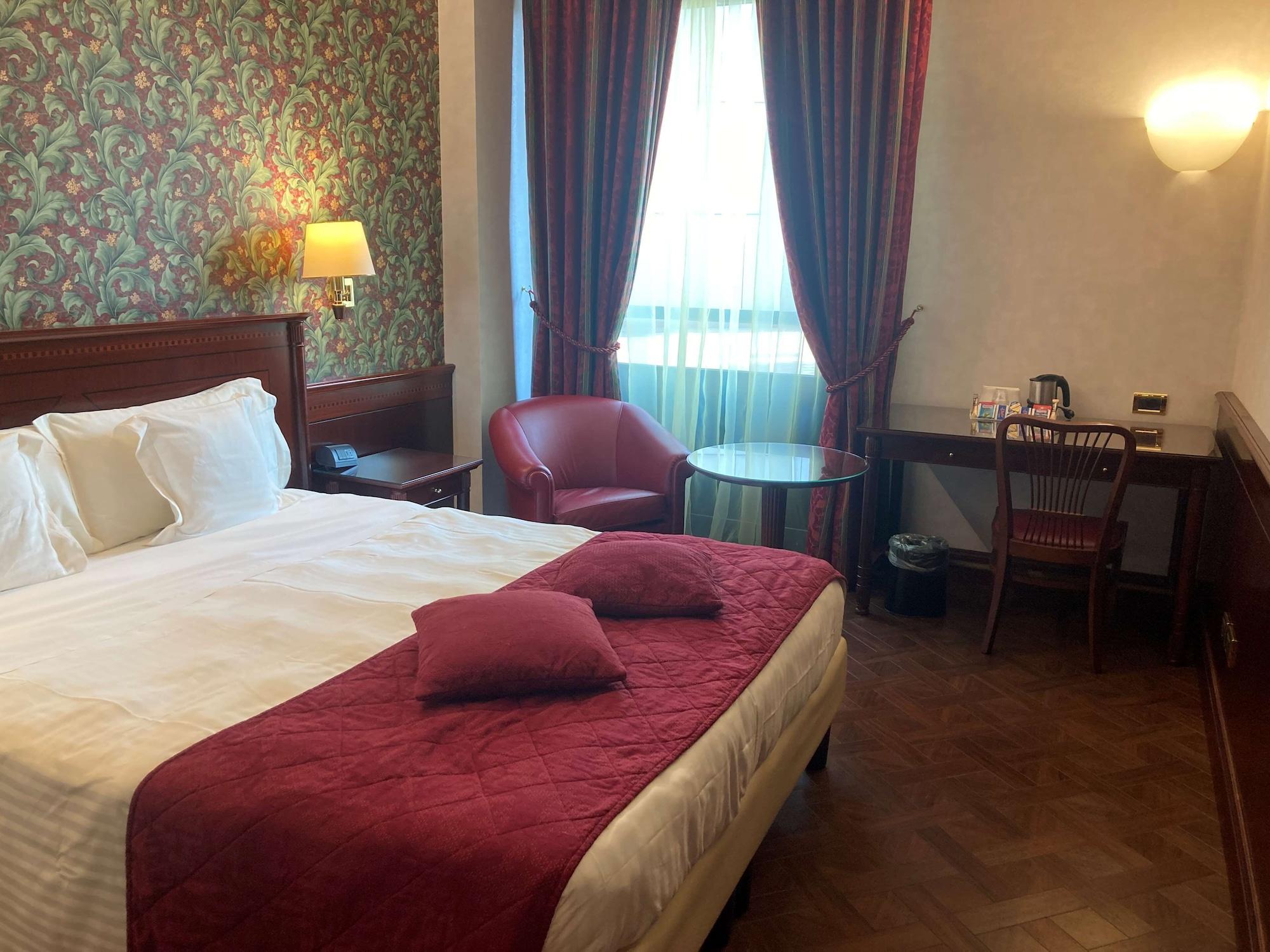Antares Concorde, Signature Collection 4*